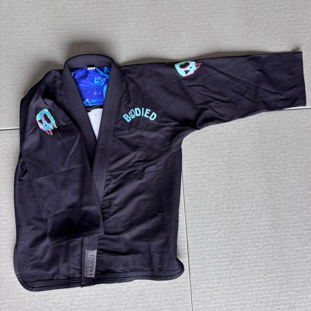 Bodied x Mão Fightwear Gi