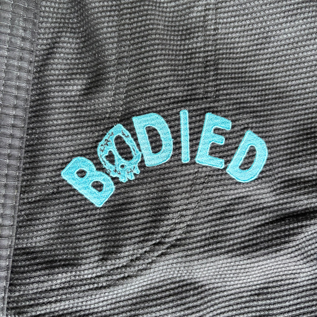 Bodied x Mão Fightwear Gi