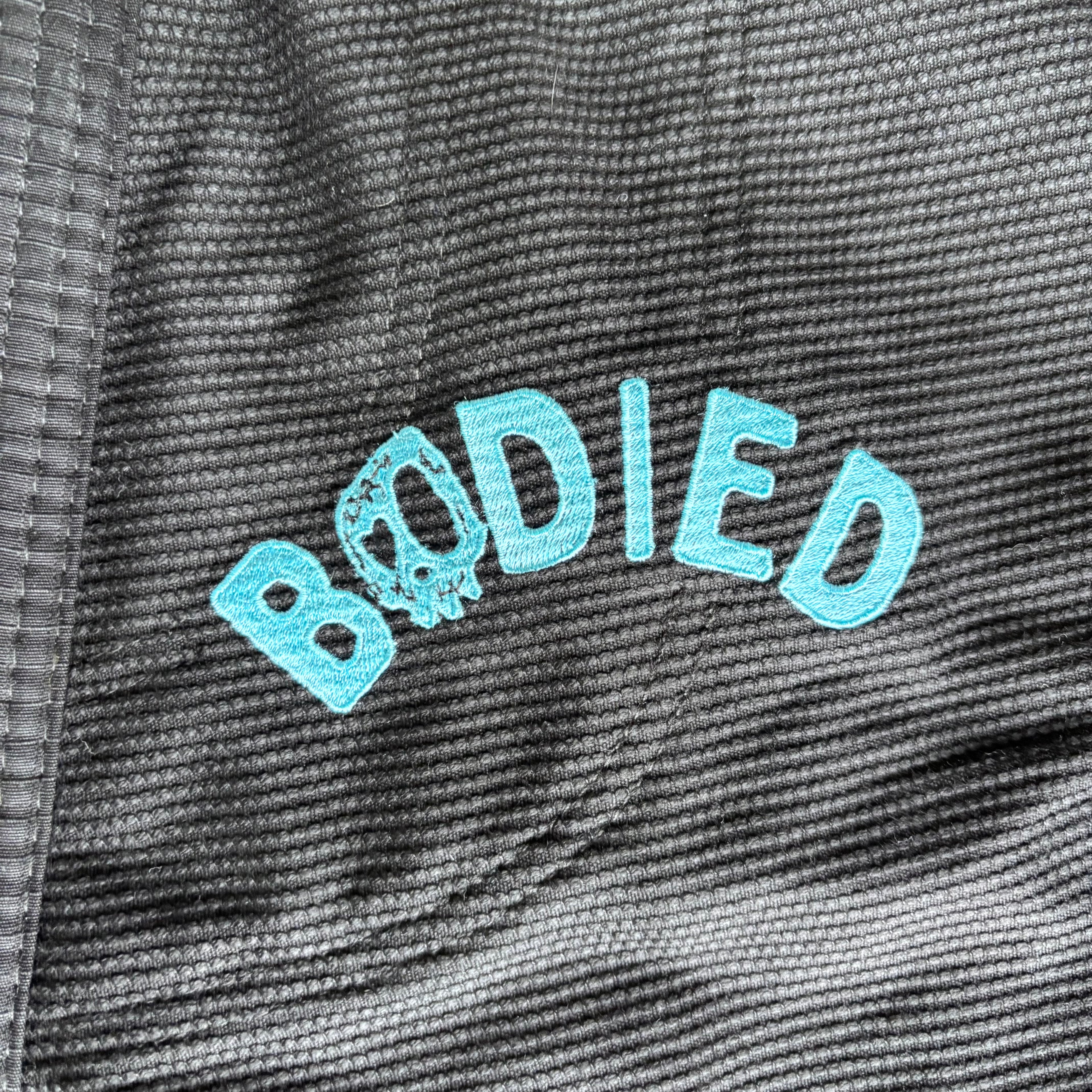 Bodied x Mão Fightwear Gi